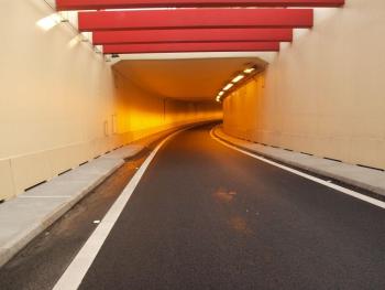 Tunele drogowe: droga ekspresowa S2 węzeł „Lotnisko”, droga ekspresowa S79 węzeł „MPL Okęcie” w Warszawie - Zabezpieczenia przeciwpożarowe 2